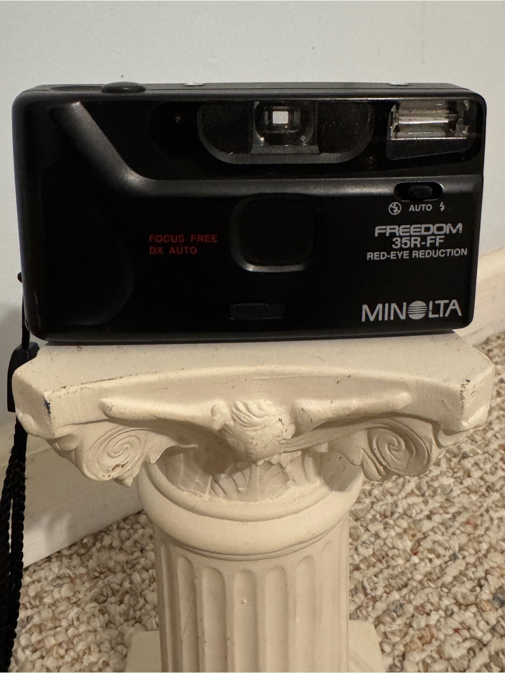 Minolta Freedom 35R-FF 35mm Point & Shoot Film Camera Y2K 90โs- TESTED